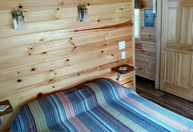 آپارتمان لوکس 2 خوابه, Crescent Beach And Rv Park