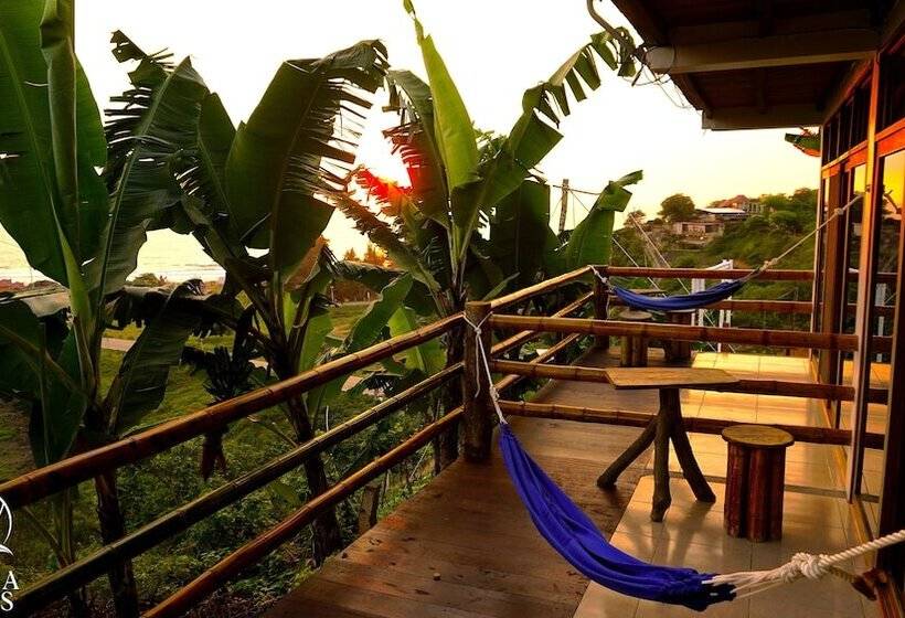 اتاق لوکس با چشم‌انداز دریا, Punta Hills Montanita
