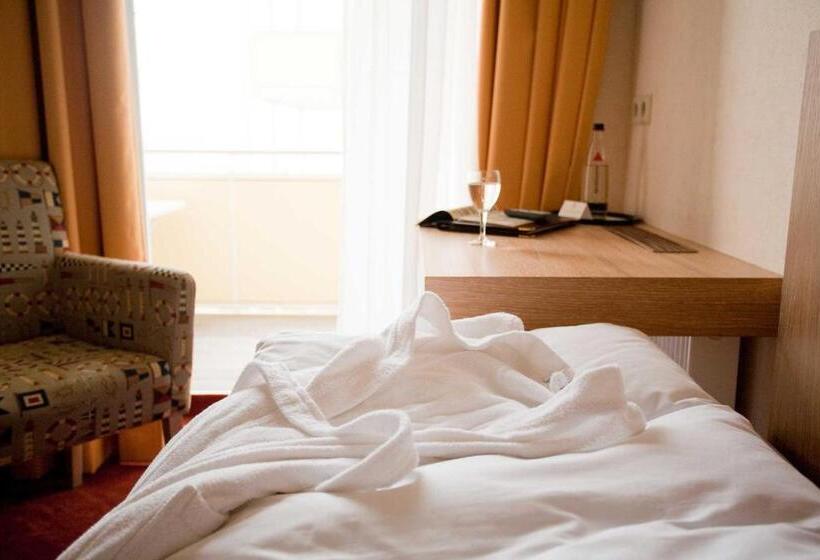 Номер Стандарт Индивидуальный, Strandhotel Vierjahreszeiten