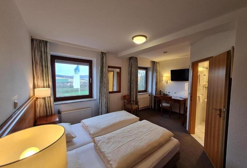 Номер Стандарт, Waldquelle   Baumhaushotel Aerzen