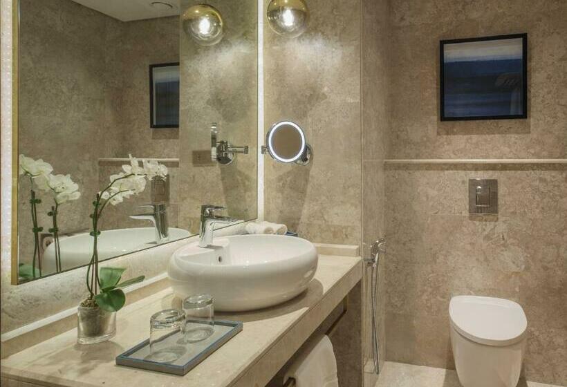 اتاق استاندارد, Maani Muscat Hotel & Suites