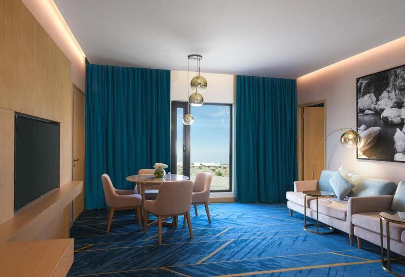 سوئیت خانواده 2 خوابه, Maani Muscat Hotel & Suites