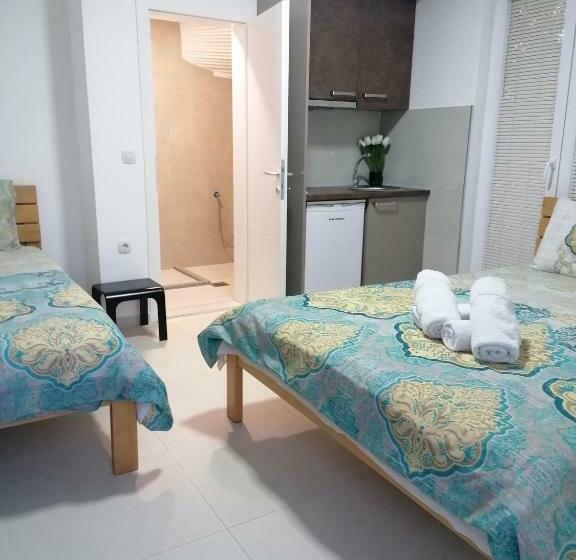 اتاق استاندارد سه نفره, Apartmani Angelkoski   Simona