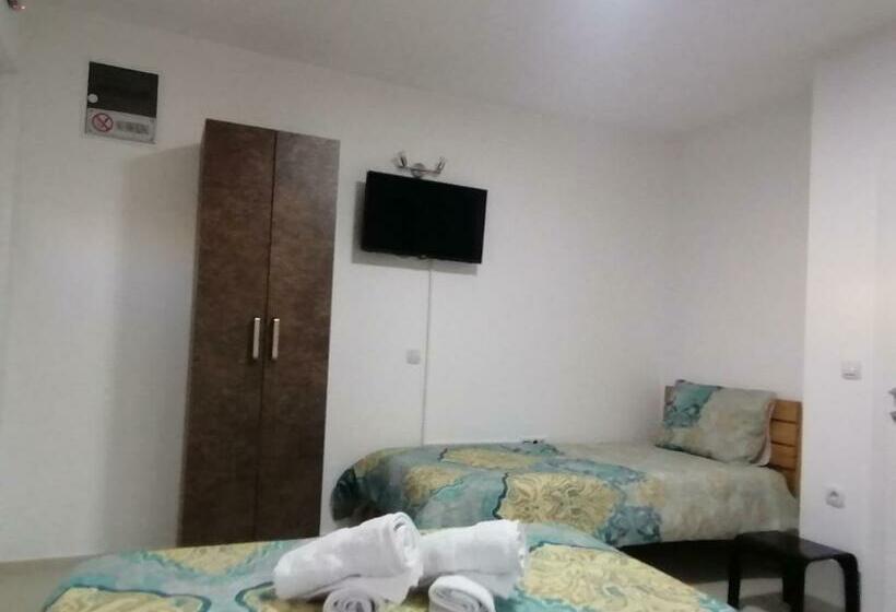 اتاق استاندارد سه نفره, Apartmani Angelkoski   Simona