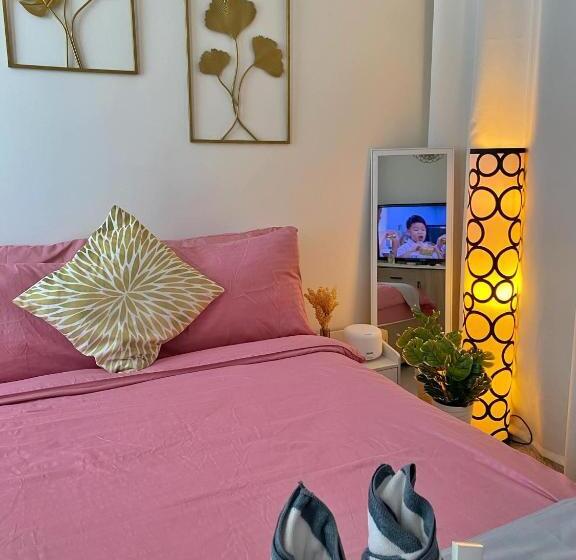 Escritório Superior, Residences In Azure Condominium Parañaque City Metro Manila
