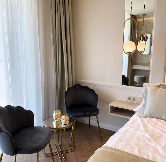 Студия Deluxe, Gold Wave Apartments