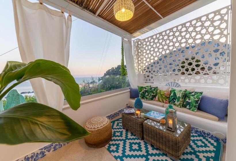 Люкс Deluxe Вид на Море, Suite Belvedere Capri Exclusive Rooms