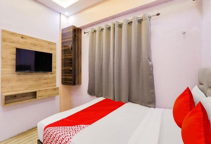 اتاق کلاسیک سه تخته, Pop 91819 Heritage Room