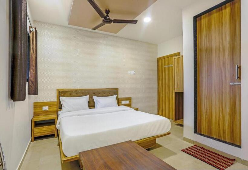 Люкс, Sai Sagar Lodging & Boarding