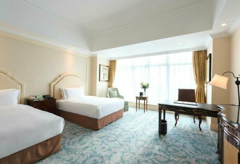 اتاق لوکس با چشم‌انداز دریا, Qingdao Jinshi International