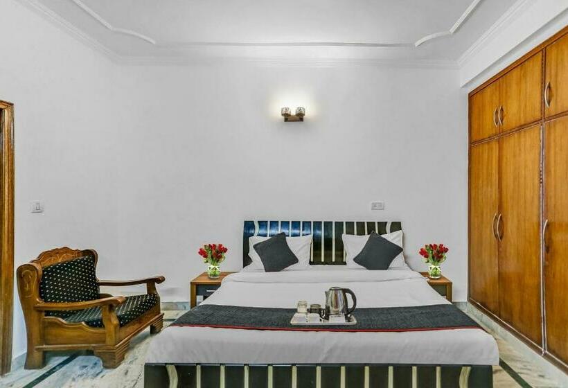 اتاق کلاسیک سه تخته, Townhouse 1071  Metro Inn Residency