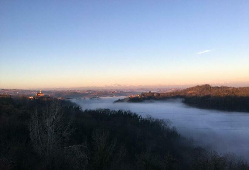 اتاق لوکس با چشم‌انداز, Cascina Giantino Suite Sughero   G A Y   M E N   O N L Y