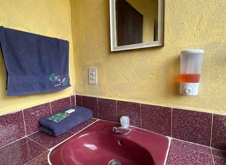 اتاق استاندارد, Hostal El Calvario