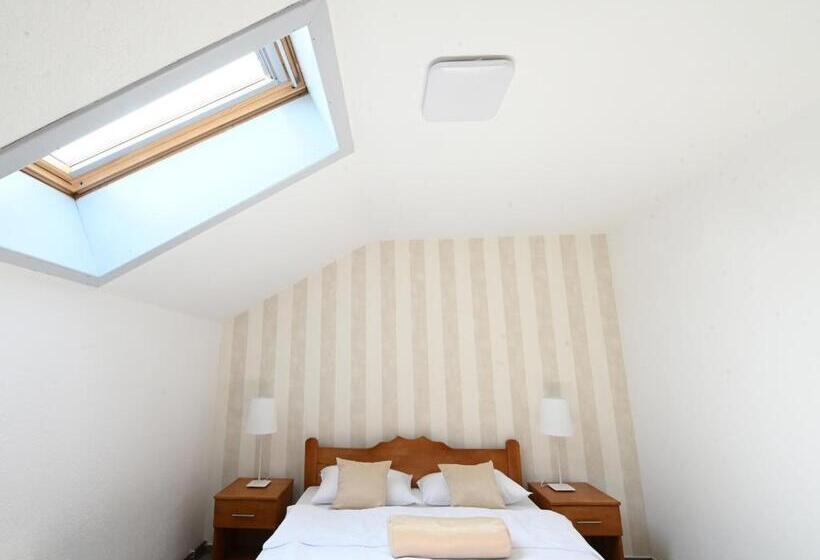 اتاق لوکس, Sobe   Rooms Drvorez