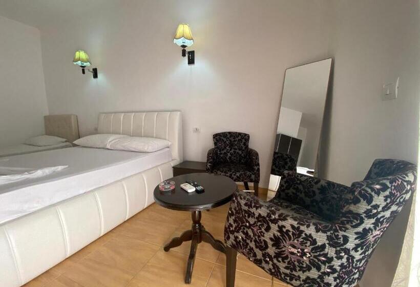 Трехместный Номер Deluxe, Velipoja Park
