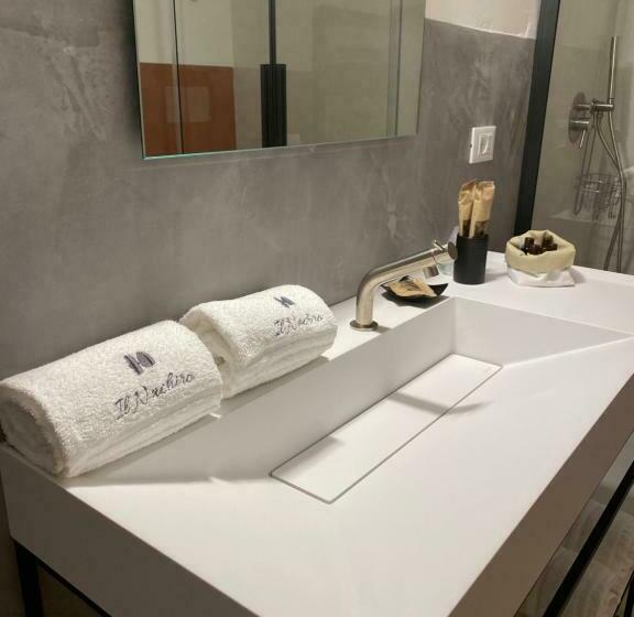 Номер Deluxe, Il Nachiro