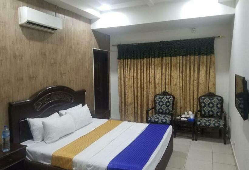 اتاق لوکس, Quick Continental Hotel   Jail Road