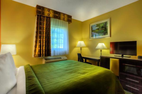 Номер Стандарт Адаптированный для Инвалидов, Quality Inn Fort Payne I 59 Exit 222