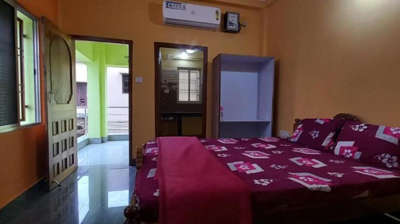Номер Deluxe Кровать Кинг, Goroomgo Neelachal Holiday Nibasa Puri Near Sea Beach Area   Perfect Location With Excellent Service