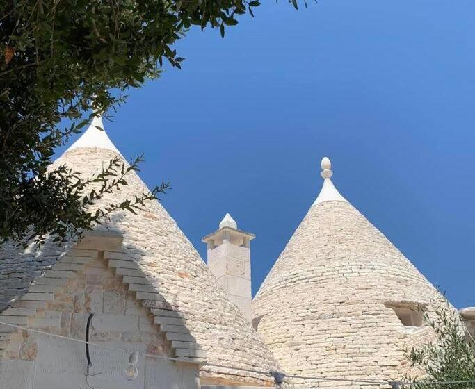 Дом 3 Спальни, Trulli Mest Andrea Alle Lame