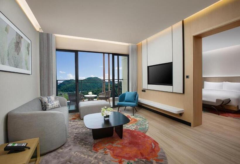سوئیت با تخت بزرگ, Holiday Inn Resort Guiyang Qingyan, An Ihg