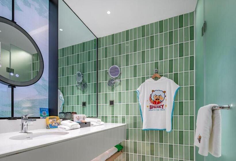 اتاق استاندارد با تخت بزرگ, Holiday Inn Resort Guiyang Qingyan, An Ihg