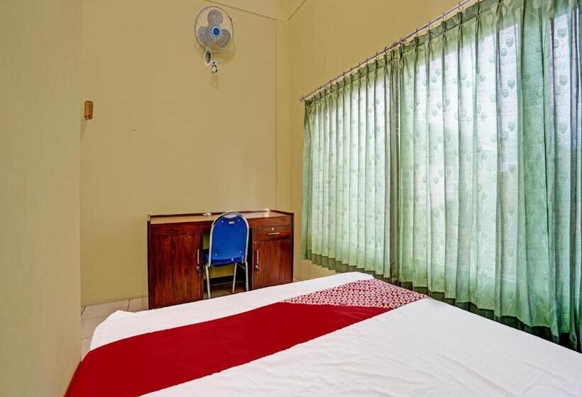 اتاق استاندارد, Oyo 91572 Kost Esklusif Barokah