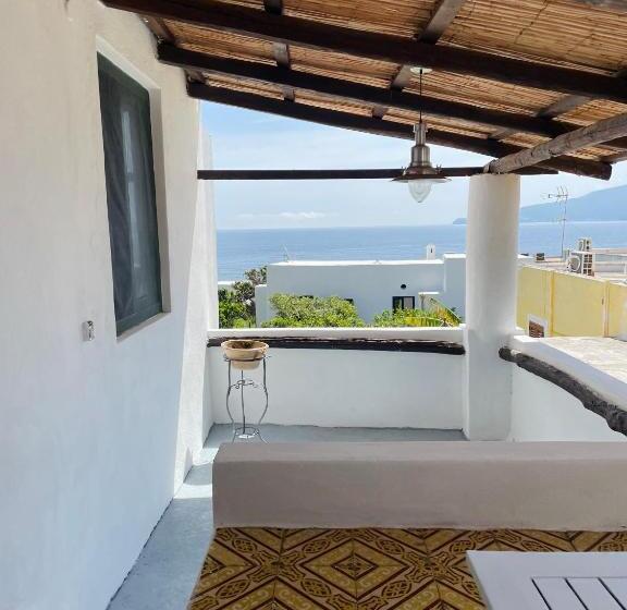 آپارتمان 1 خوابه با چشم‌انداز دریا, Villa Pomelia, Villa Nel Corso Di Santa Marina Salina A 50 Mt Dal Mare