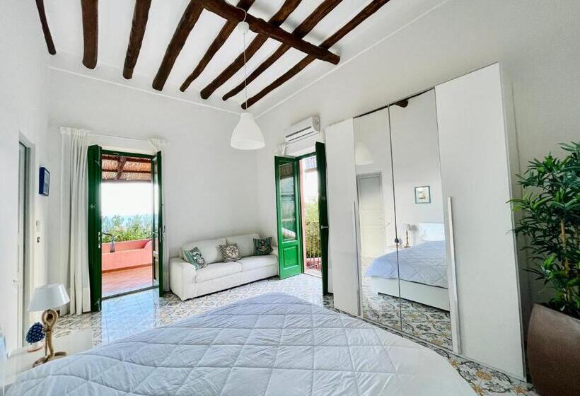 ویلای 1 خوابه با چشم‌انداز دریا, Villa Pomelia, Villa Nel Corso Di Santa Marina Salina A 50 Mt Dal Mare