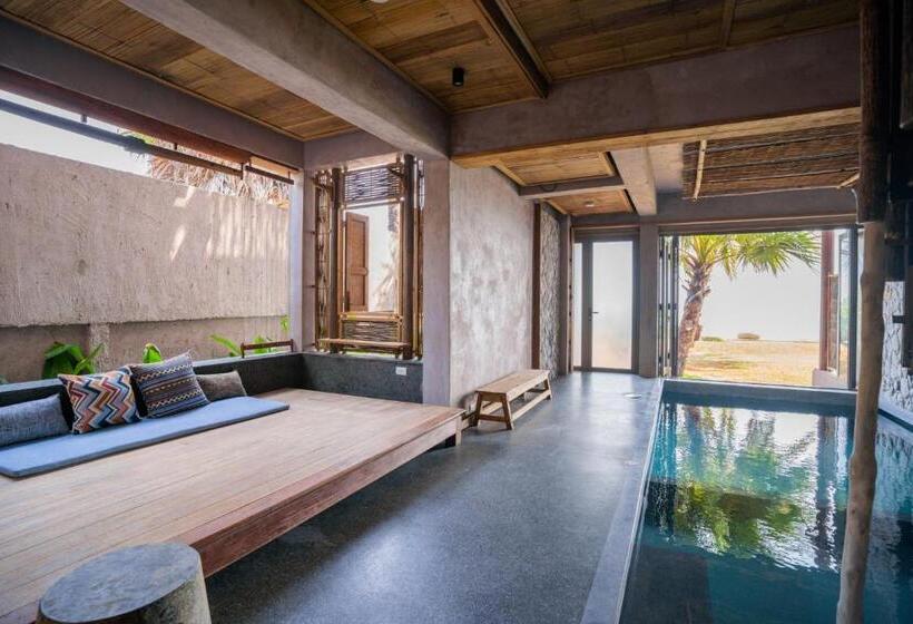 2 Bedrooms Suite Sea View, La A Natu Pranburi