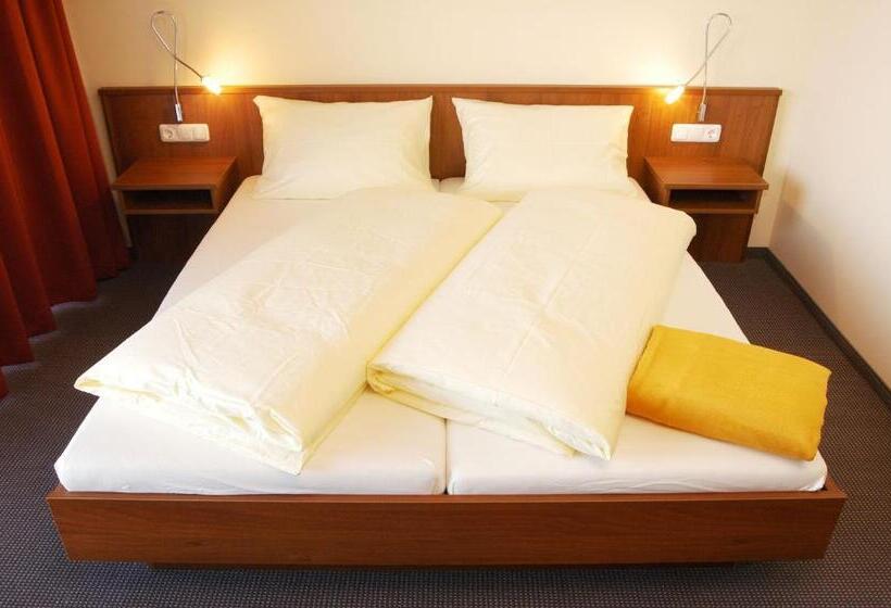 Номер Superior с Балконом, Vitalhotel Quellengarten   Bed & Breakfast