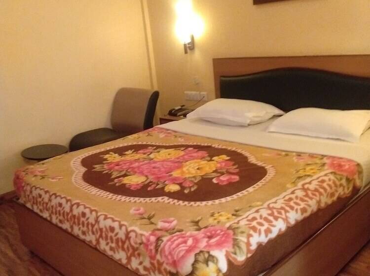 Номер Deluxe, Nahar Manchester Inn