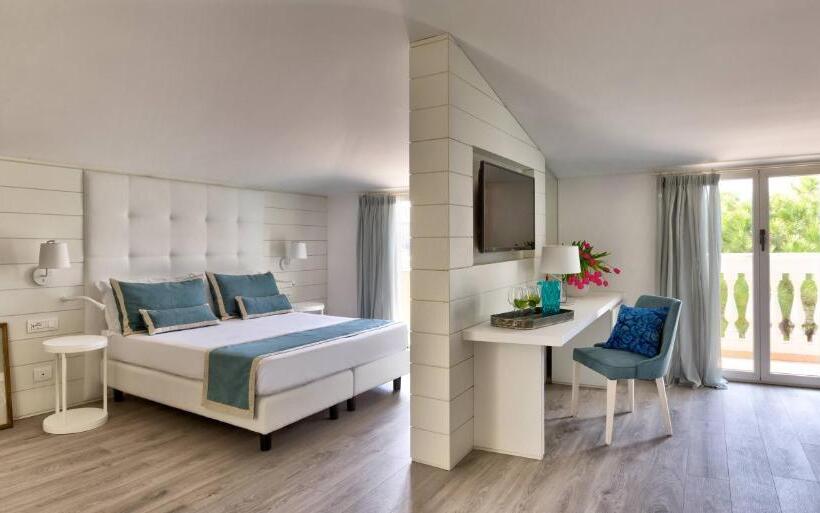 Junior Suite con Balcone, Novecento Suite