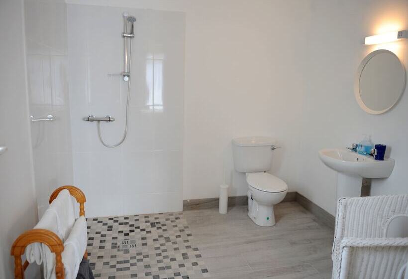 اتاق استاندارد, The Yellow House B&b