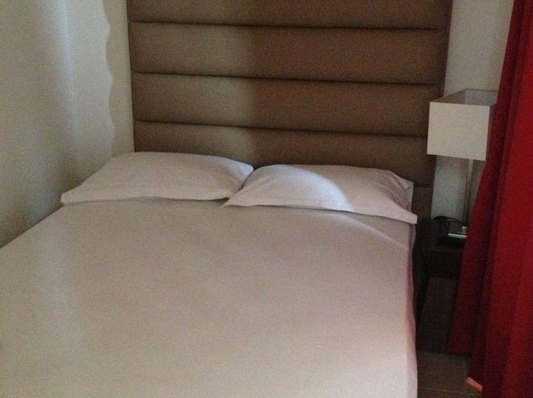 Appartement 2 Chambres, Adonis Valberg