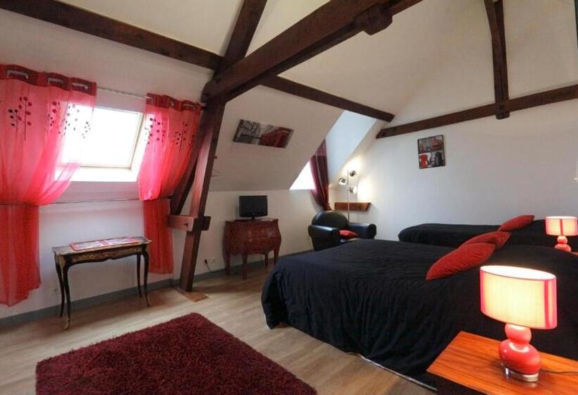 Quarto Triplo Comfort, Chateau De Quesmy