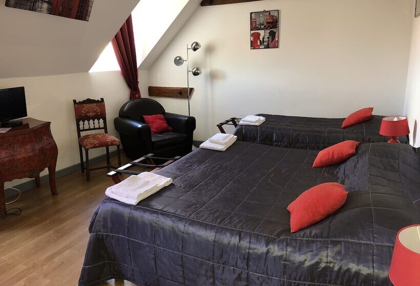 Quarto Triplo Estandar, Chateau De Quesmy