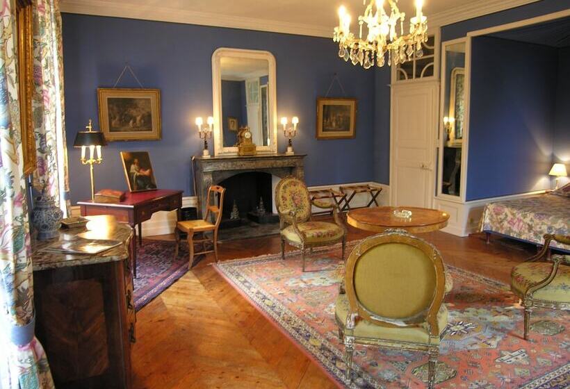 Полулюкс, Chateau Du Plessis  Anjou