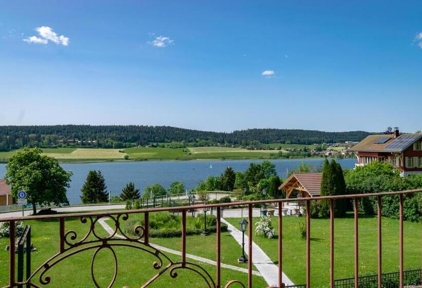 اتاق استاندارد با بالکن, Hôtel Restaurant Le Lac