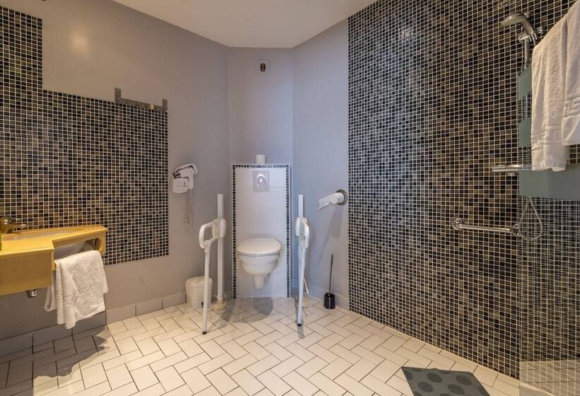 اتاق استاندارد چهار تخته, Les Orchidées , Hôtel & Restaurant