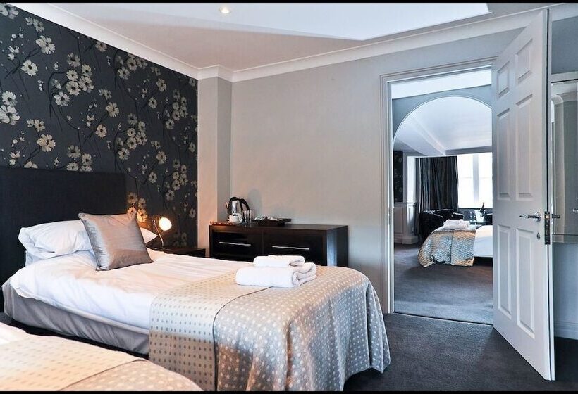 Номер Superior, The Bell Inn Charlbury