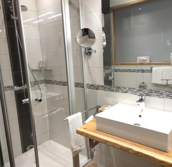 Номер Стандарт Вид на Озеро, Seehotel Losheim