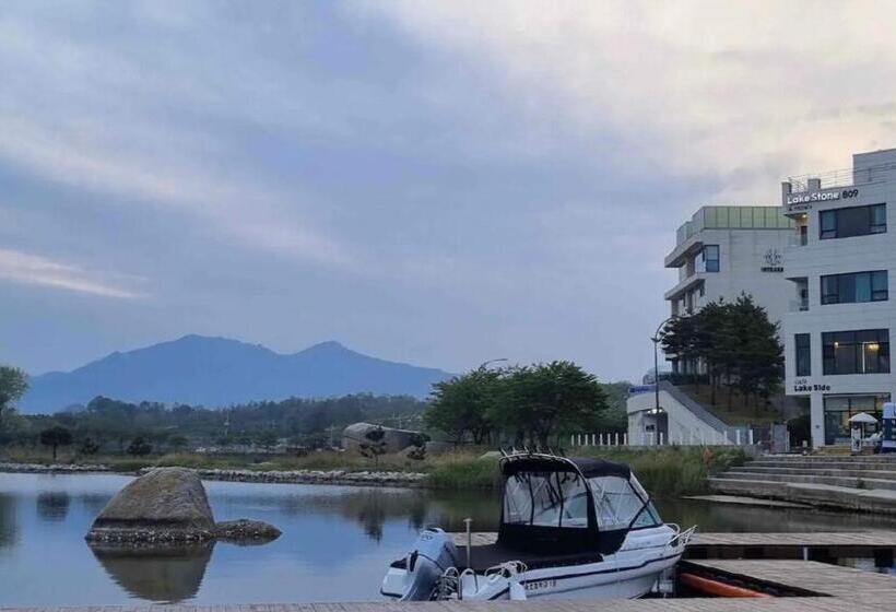 اتاق استاندارد, Lakestone&hotel Sokcho