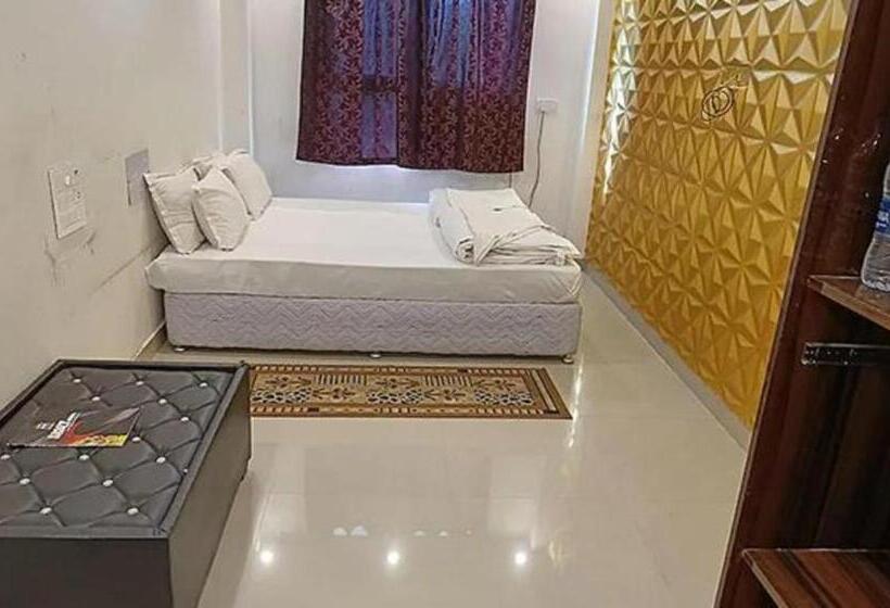 اتاق لوکس, Fabhotel Buddha Saalt