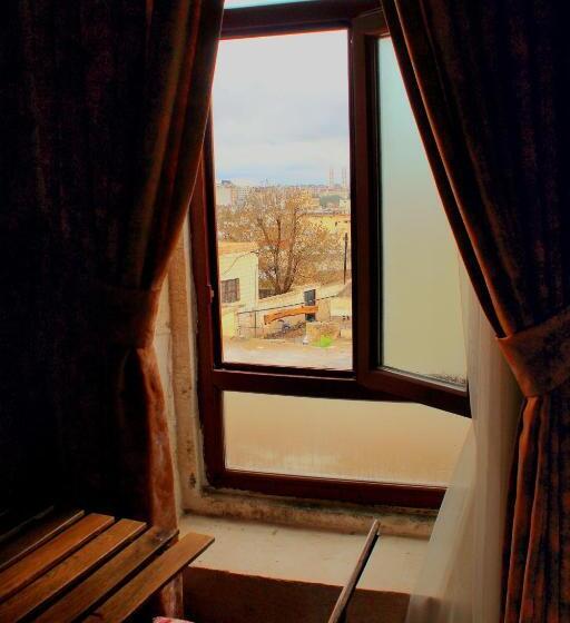 سوئیت با تخت بزرگ, Mons Masius Boutique Hotel Teras