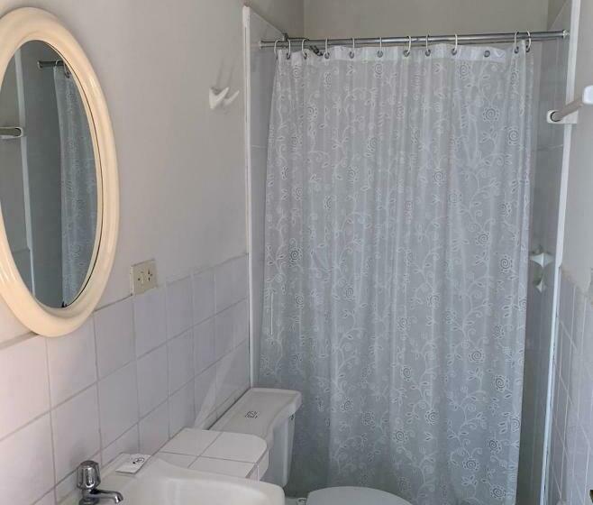 اتاق استاندارد یک نفره, Hostal El Amigo
