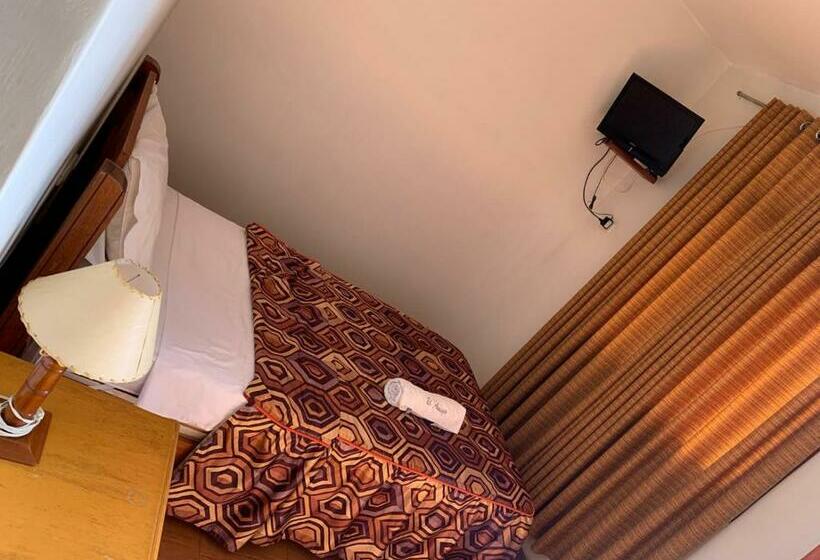 اتاق استاندارد یک نفره, Hostal El Amigo