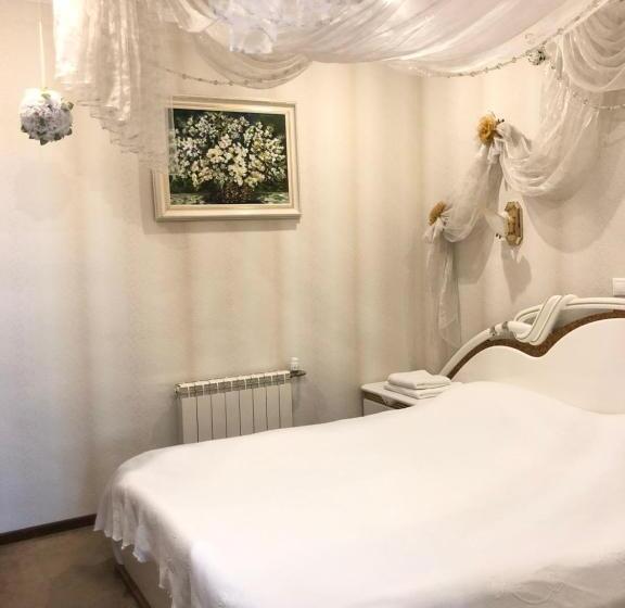 سوئیت 2 خوابه, Gusarskiy Hotel And Apartment