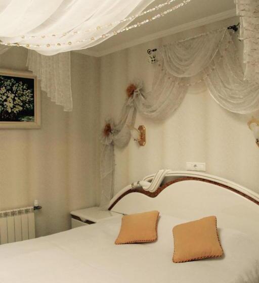 سوئیت 2 خوابه, Gusarskiy Hotel And Apartment