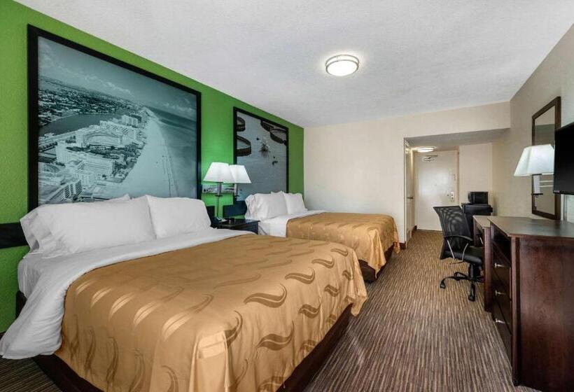 스탠다드 룸 킹사이즈 침대, Quality Inn Daytona Beach Oceanfront